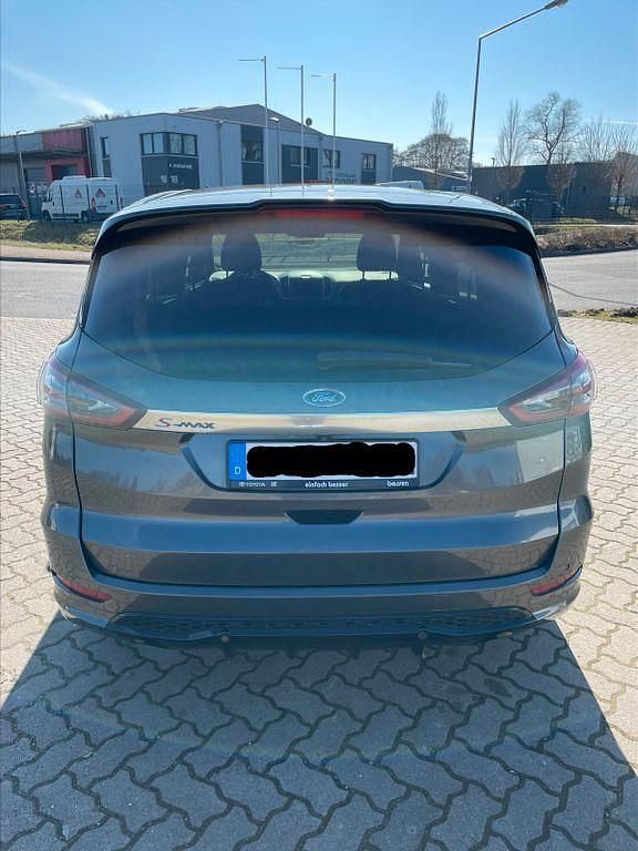 Gebraucht Ford S-MAX ST-Line 160 PS (117 kW) 2018 Grau Van / Kleinbus