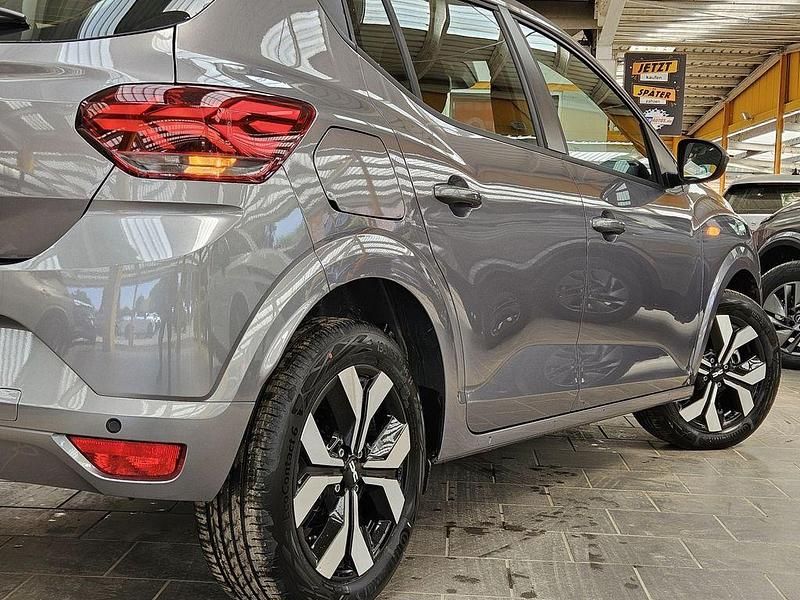 Gebraucht Dacia Sandero Expression 91 PS (66 kW) 2025 Grau Kleinwagen