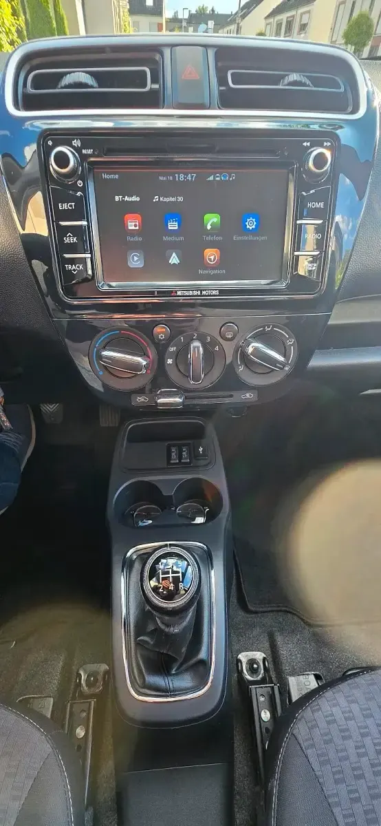 Gebraucht Mitsubishi Space Star Edition 80 PS (58 kW) 2018 Weiß Kleinwagen