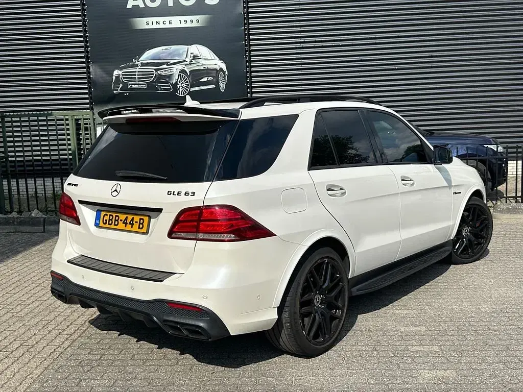 Gebraucht Mercedes GLE63 AMG AMG 557 PS (409 kW) 2016 Weiß SUV