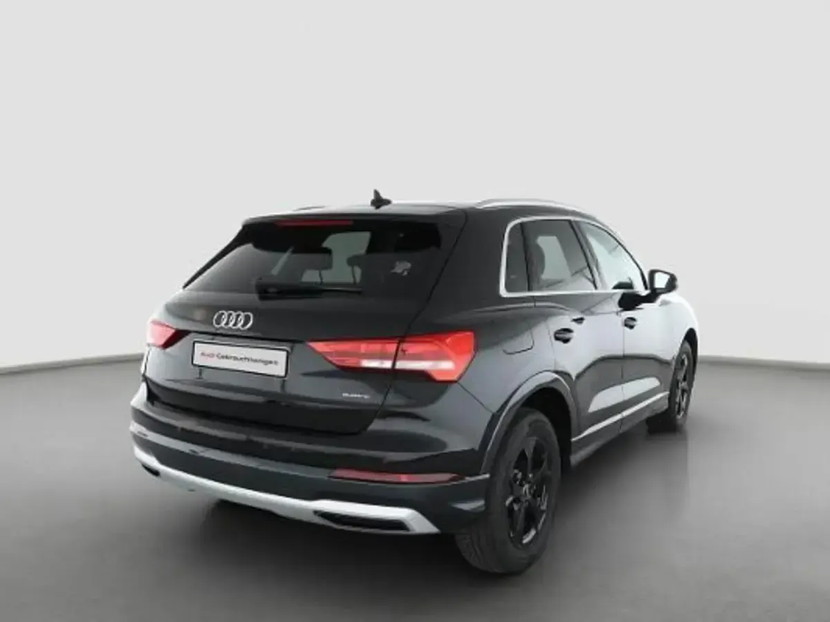 Gebraucht Audi Q3 Advanced 190 PS (139 kW) 2025 Schwarz SUV
