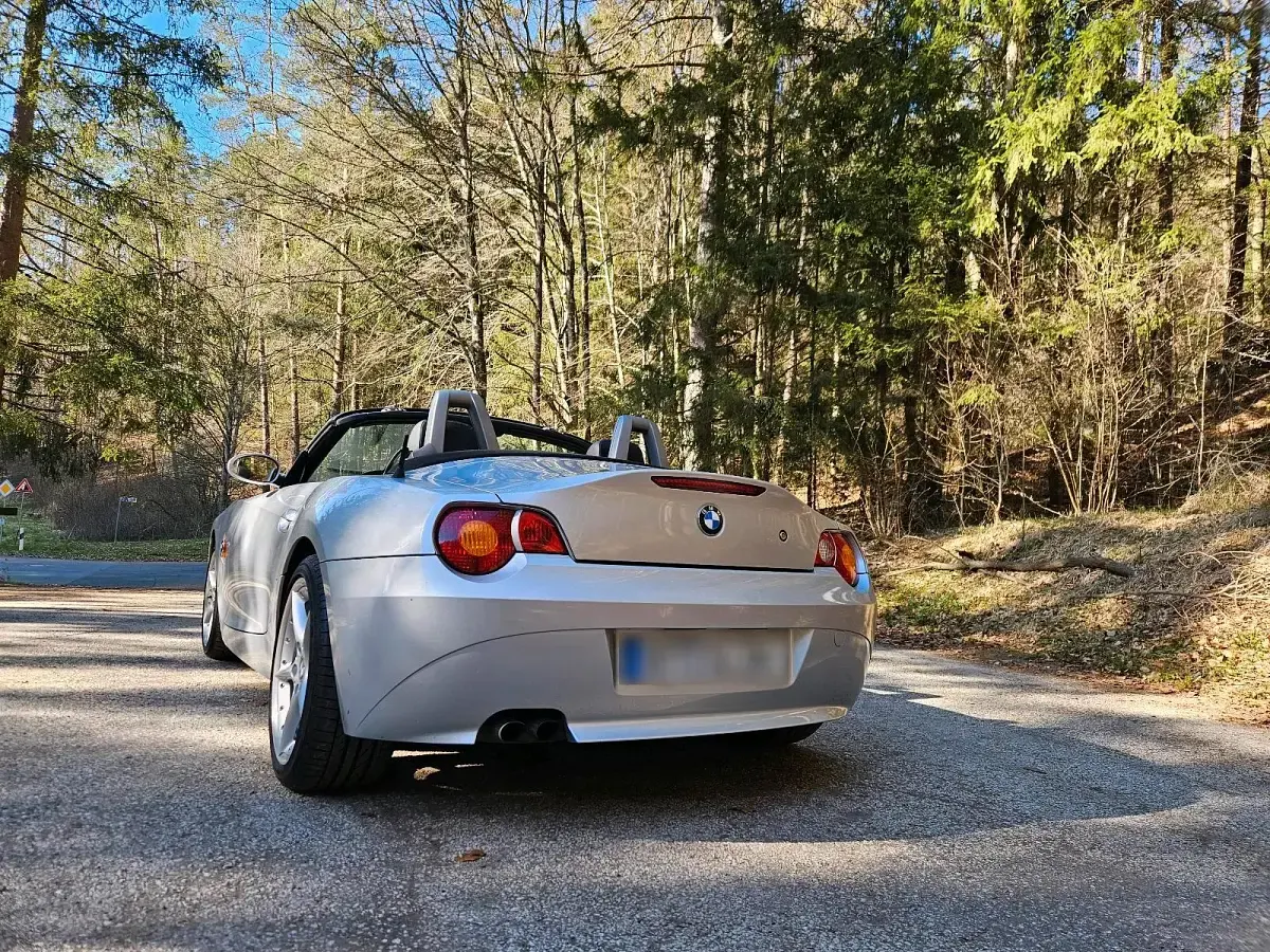 Gebraucht BMW Z4 192 PS (141 kW) 2003 Silber Cabrio