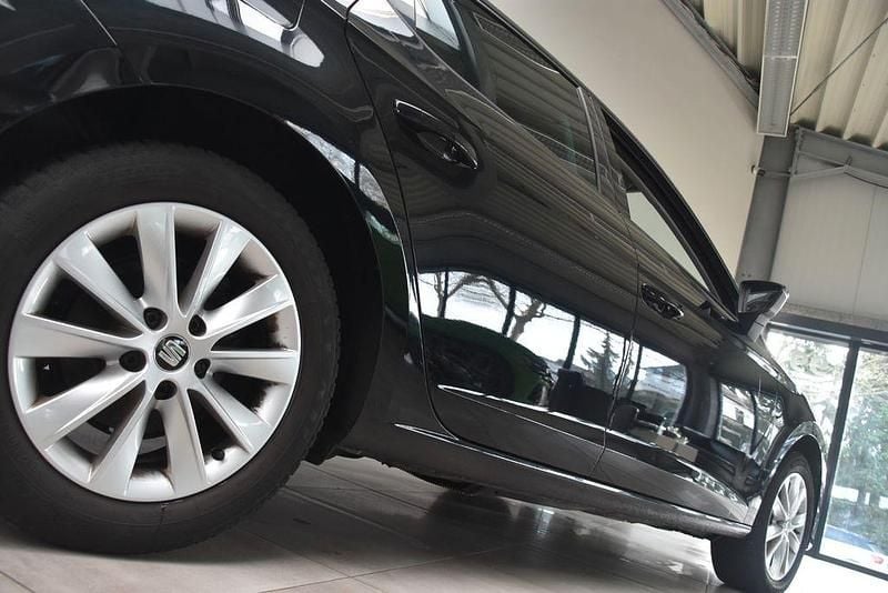 Gebraucht Seat Leon Style 125 PS (91 kW) 2017 Schwarz Limousine