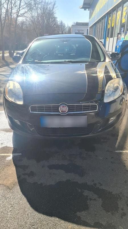 Gebraucht Fiat Bravo 90 PS (66 kW) 2009 Schwarz Kleinwagen
