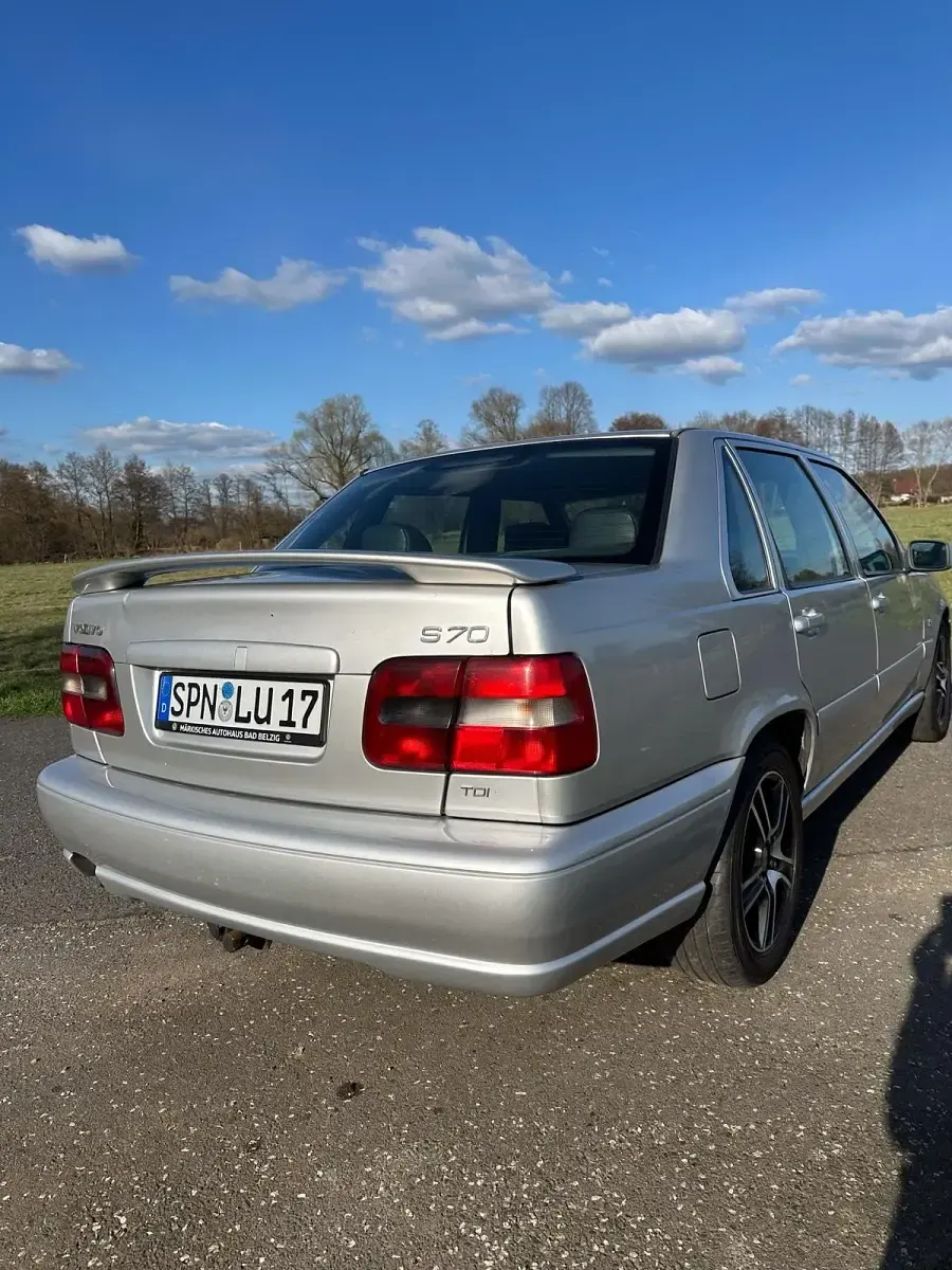Gebraucht Volvo S70 140 PS (102 kW) 1997 Silber Limousine
