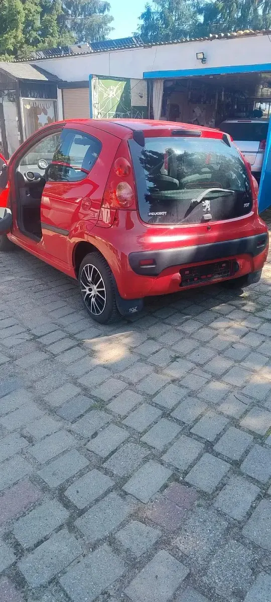 Gebraucht Peugeot 107 68 PS (50 kW) 2008 Rot Kleinwagen