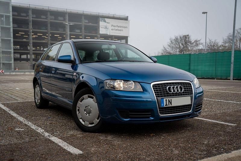 Blau Gebraucht 2005 Audi A3 Sport Kombi | 4.900 € (Fairer Preis) - Bild 1/4