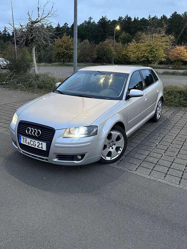 Gebraucht 2007 Audi A3 Sportback Ambition Kleinwagen | 5.200 € (Teuer) - Bild 1/4