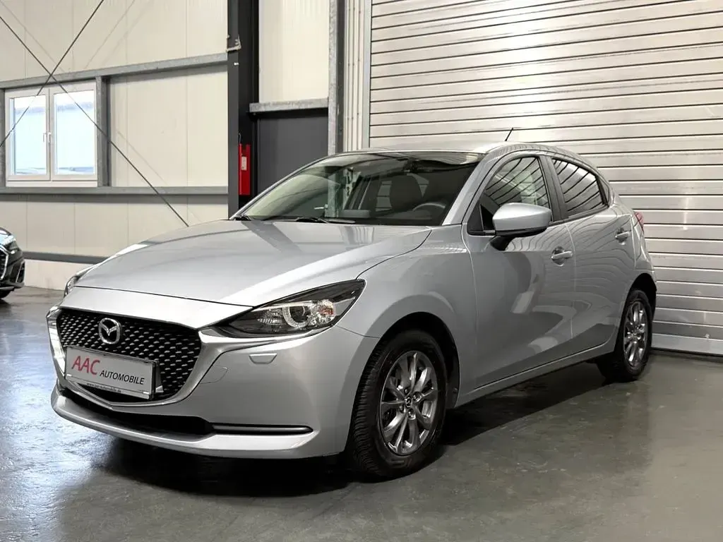 Gebraucht Mazda 2 Exclusive-Line 90 PS (66 kW) 2021 Silber Limousine