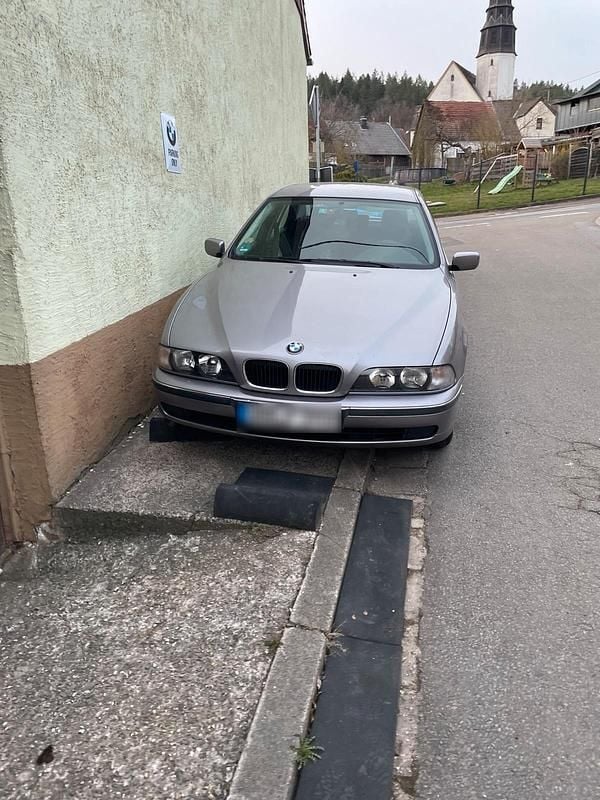 Gebraucht BMW 520 150 PS (110 kW) 1998 Grau Limousine