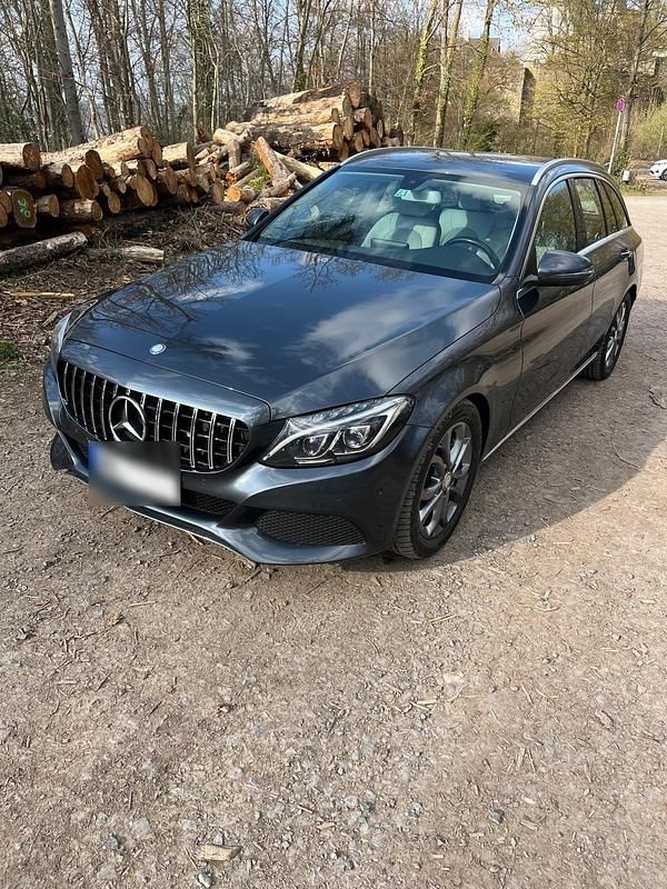 Gebraucht Mercedes C250 204 PS (150 kW) 2015 Grau Kombi