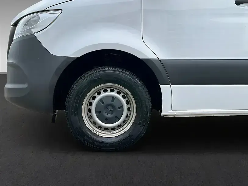 Gebraucht Mercedes Sprinter 150 PS (110 kW) 2022 Arktikweiß Van
