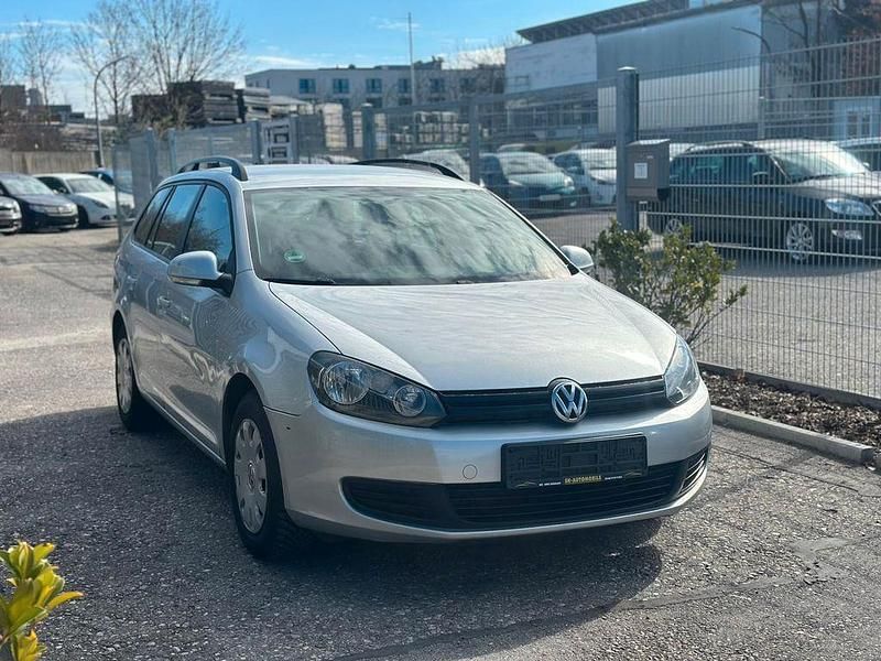 Gebraucht VW Golf VI Trendline 105 PS (77 kW) 2011 Silber Kleinwagen