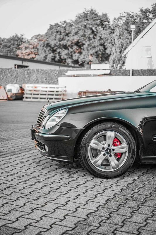 Gebraucht Mercedes 320 204 PS (150 kW) 2004 Schwarz Kombi