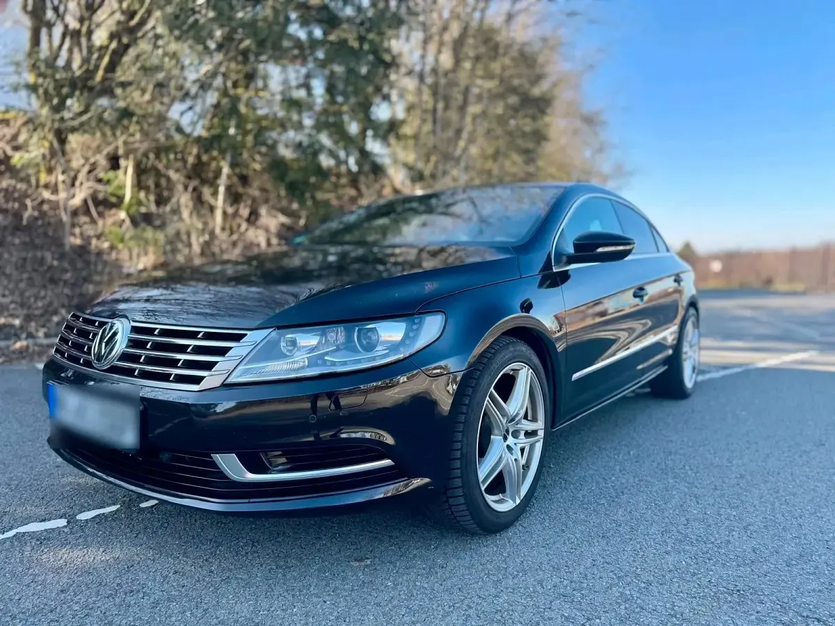 Gebraucht VW Passat 170 PS (125 kW) 2012 Blau Coupé