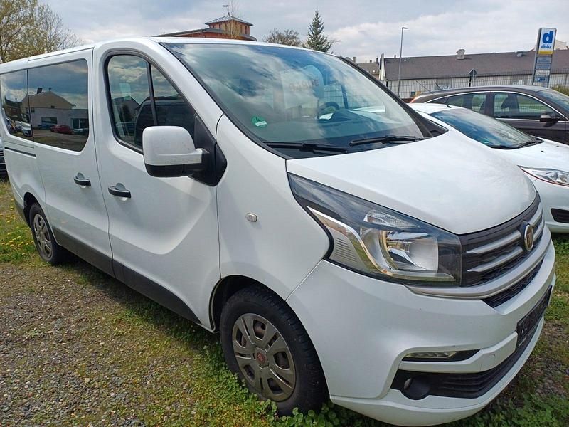 Gebraucht Fiat Talento 125 PS (91 kW) 2017 Weiß Van / Kleinbus
