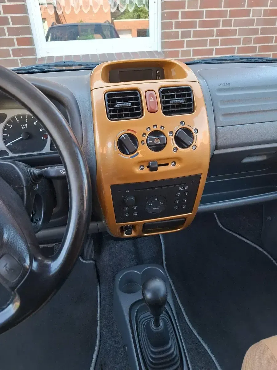 Gebraucht Opel Agila Edition 75 PS (55 kW) 2002 Orange Van / Kleinbus