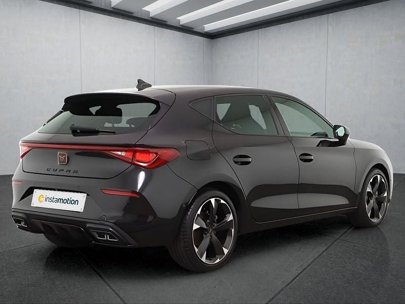 Usata Cupra Leon 150 CV (110 kW) 2023 Nero Utilitaria