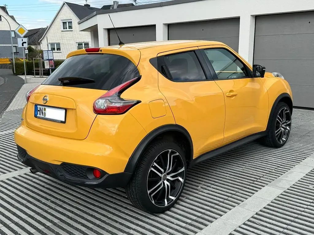 Second-hand Nissan Juke 360º 116 CP (85 kW) 2015 Galben SUV