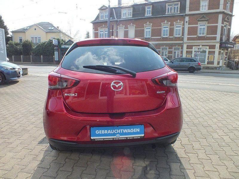 Gebraucht Mazda 2 Exclusive 90 PS (66 kW) 2022 Rot Limousine