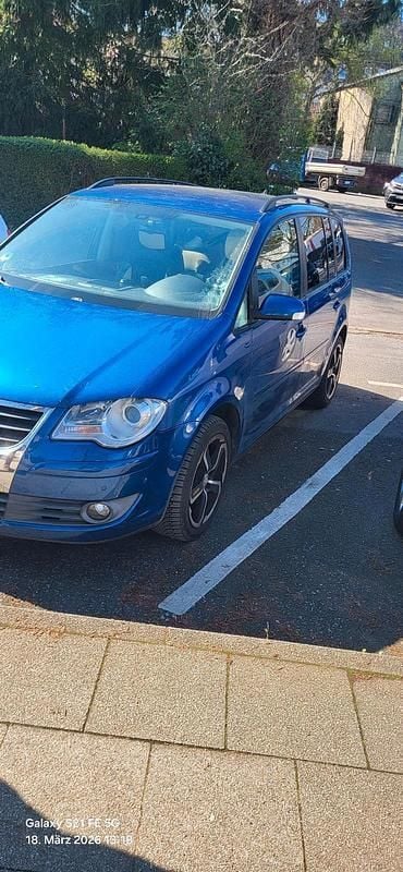 Gebraucht VW Touran 105 PS (77 kW) 2007 Blau Van / Kleinbus