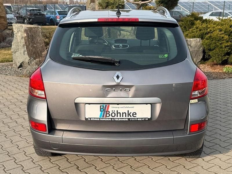 Gebraucht Renault Clio II Dynamique 101 PS (74 kW) 2010 Grau Limousine