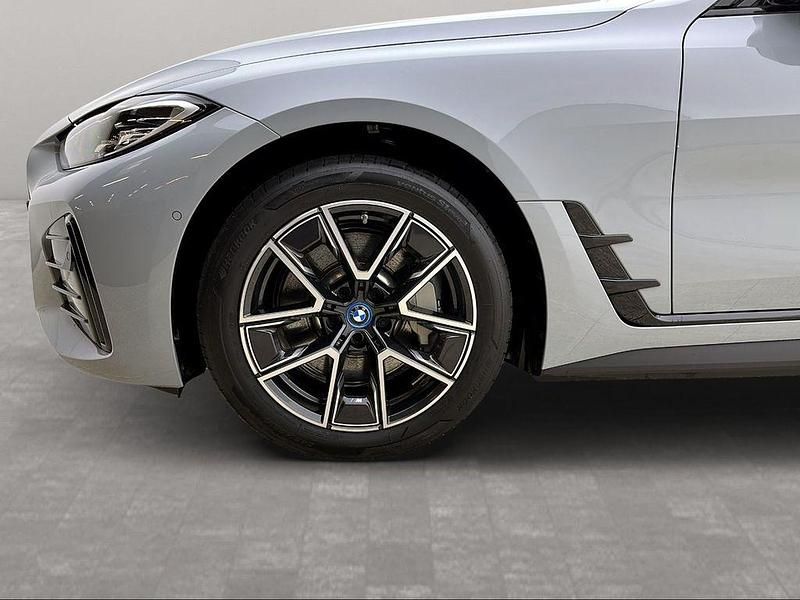 Gebraucht BMW i4 M Sport 250 kW (340 PS) 2023 Grau Limousine