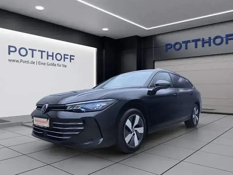 Gebraucht VW Passat Business 193 PS (141 kW) 2024 Grenadillschwarz metallic Kombi