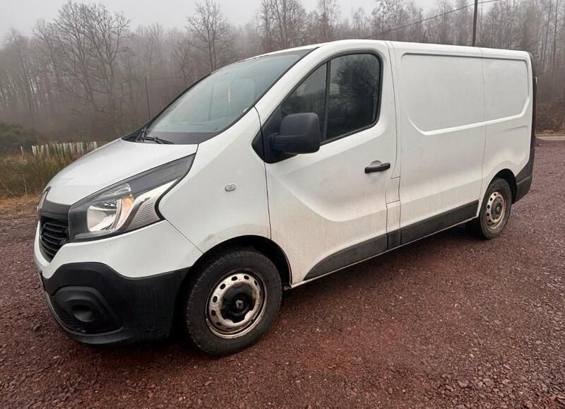Weiß Gebraucht 2015 Renault Trafic Van | 6.800 € - Bild 1/4