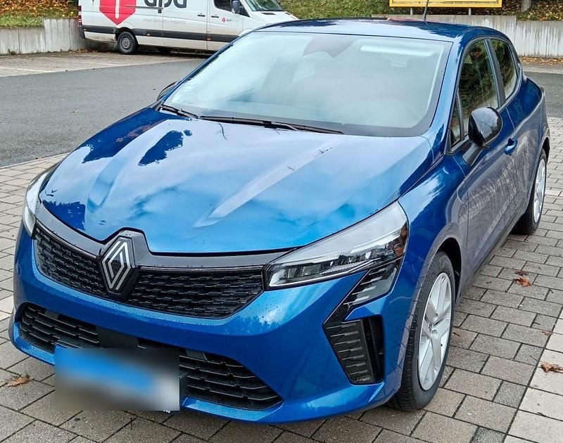 Gebraucht Renault Clio V 101 PS (74 kW) 2025 Blau Kleinwagen