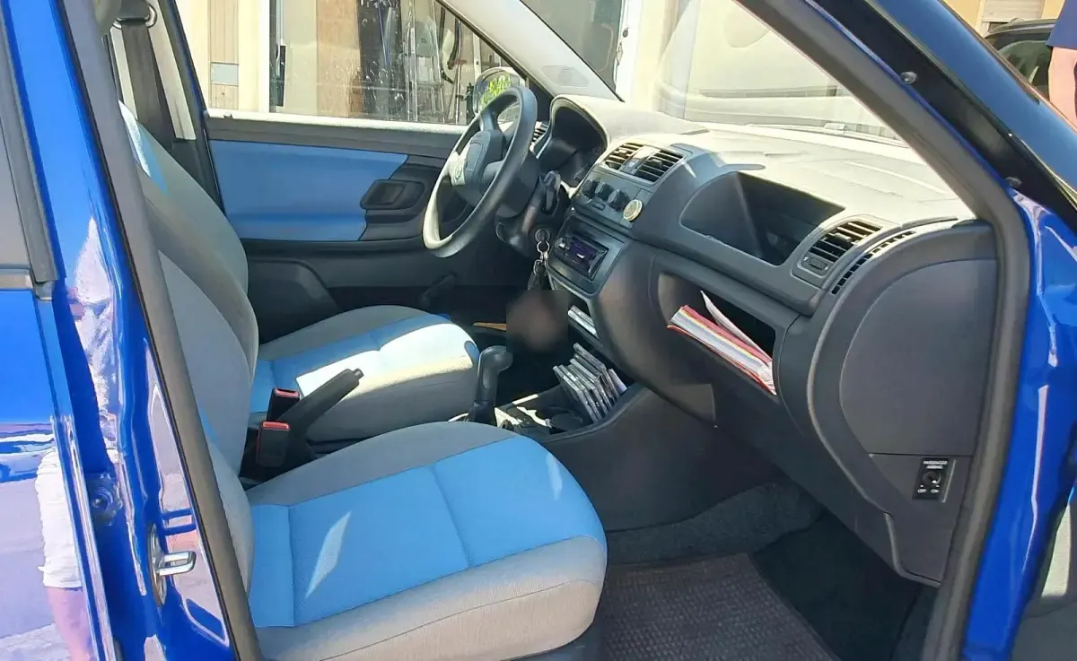 Gebraucht Skoda Fabia 60 PS (44 kW) 2026 Blau Kleinwagen