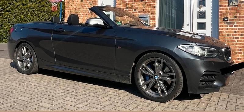 Gebraucht BMW M235 326 PS (239 kW) 2015 Grau Cabrio