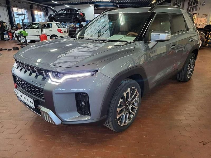Grau Neu 2025 Ssangyong Torres SUV | 35.490 € - Bild 1/4