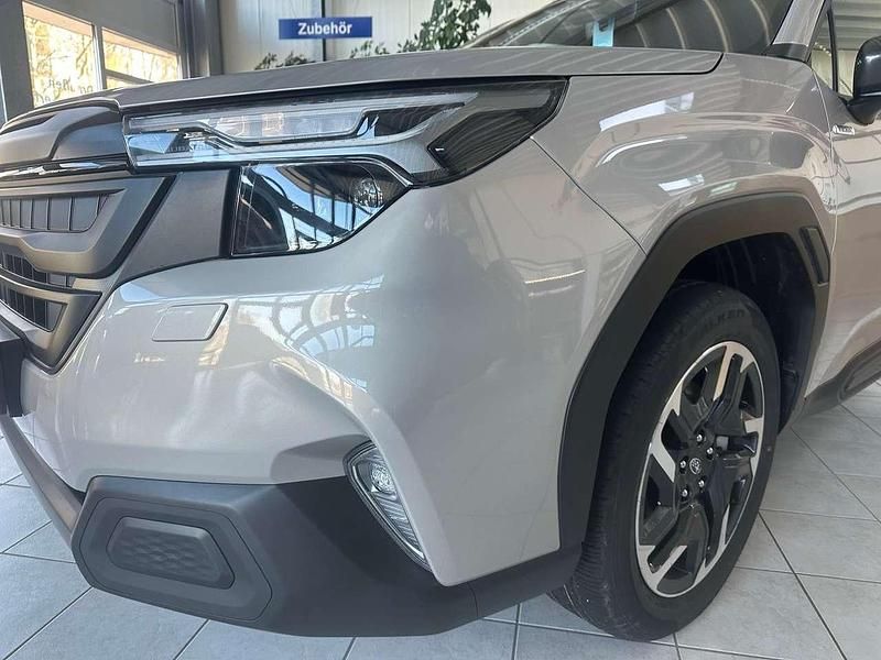 Neu Subaru Forester Active 136 PS (100 kW) 2025 Cashmere gold opal SUV