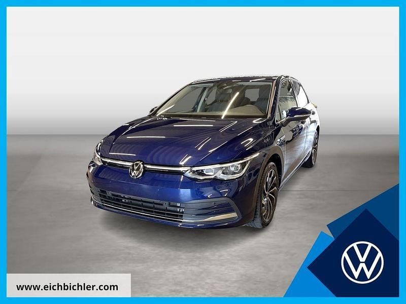 Atlantic blue Gebraucht 2024 VW Golf VIII Style Limousine | 25.819 € (Superpreis) - Bild 1/4