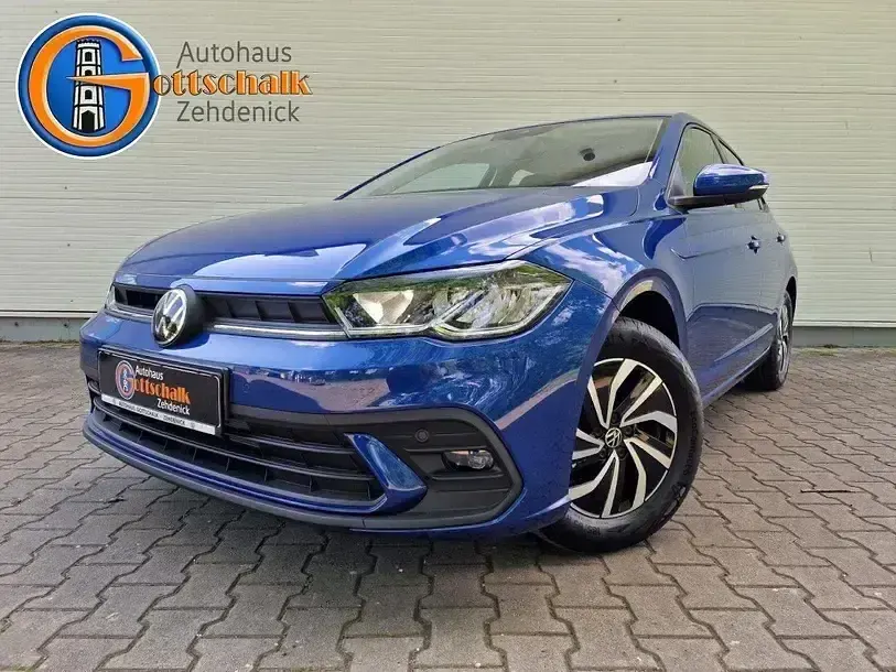 Gebraucht VW Polo Life 95 PS (69 kW) 2024 Blau Limousine