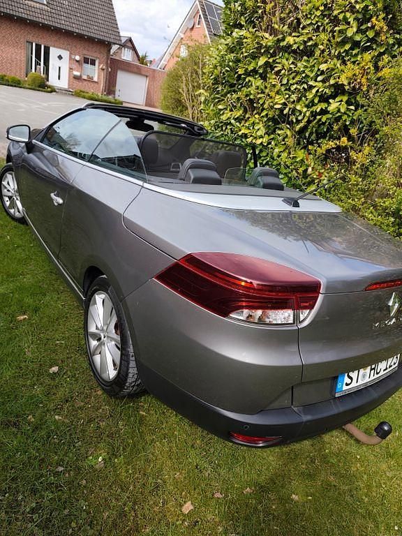 Gebraucht Renault Mégane Cabriolet Luxe 131 PS (96 kW) 2012 Grau Cabrio