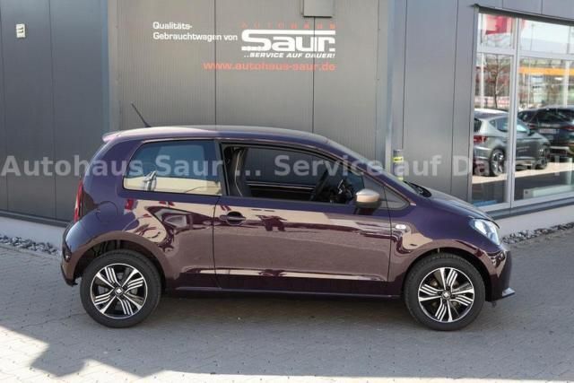 Gebraucht Seat Mii Cosmopolitan 60 PS (44 kW) 2017 Schwarz metallic Kleinwagen