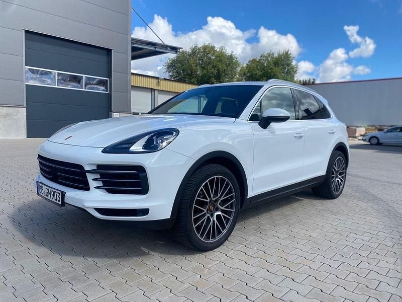 Weiß Gebraucht 2018 Porsche Cayenne SUV | 47.500 € (Fairer Preis) - Bild 1/4