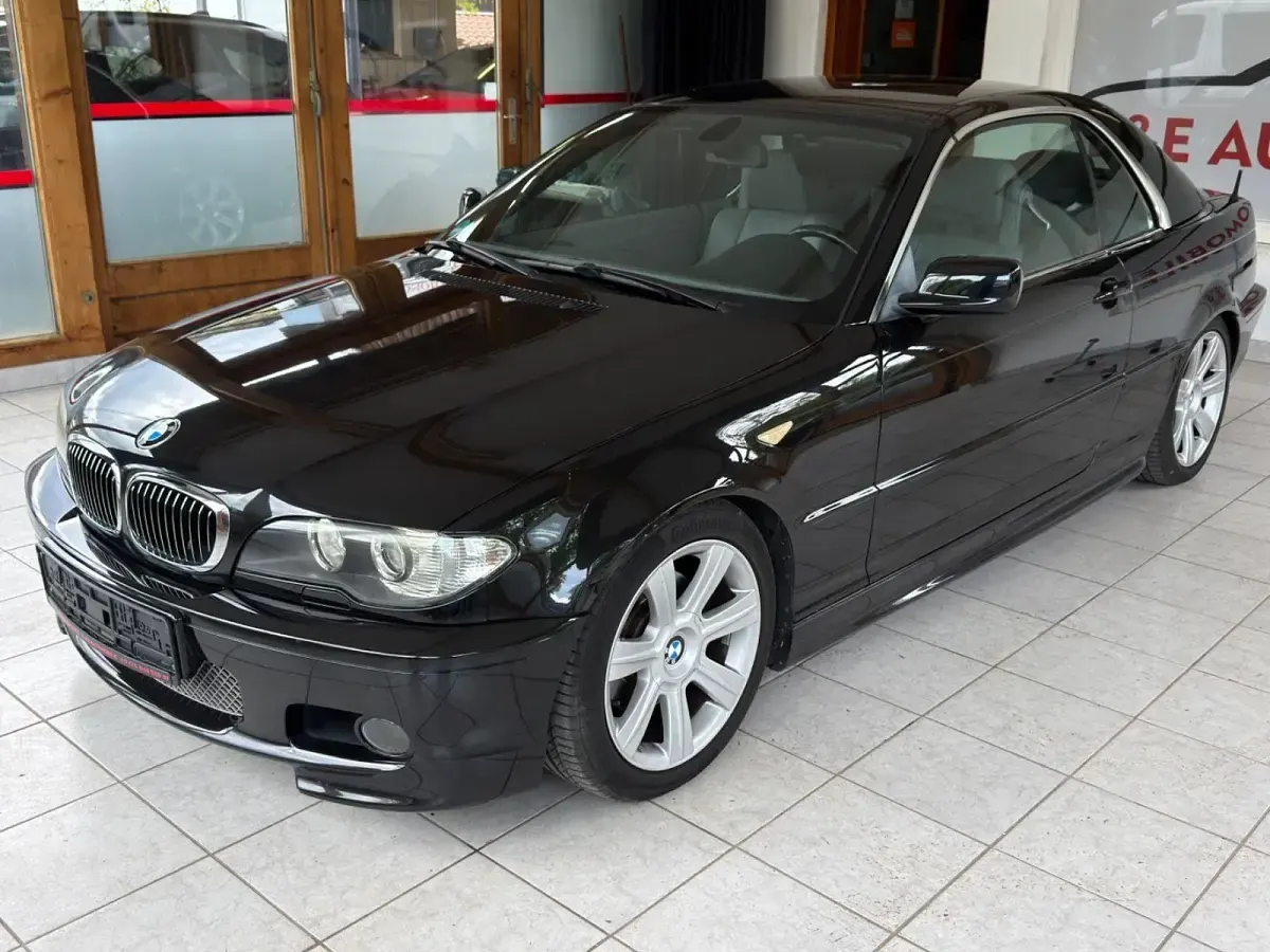 Gebraucht BMW 320 Cabriolet M Sport 170 PS (125 kW) 2005 Schwarz Cabrio