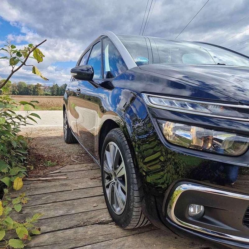 Gebraucht Citroën C4 SpaceTourer 131 PS (96 kW) 2022 Schwarz Van / Kleinbus