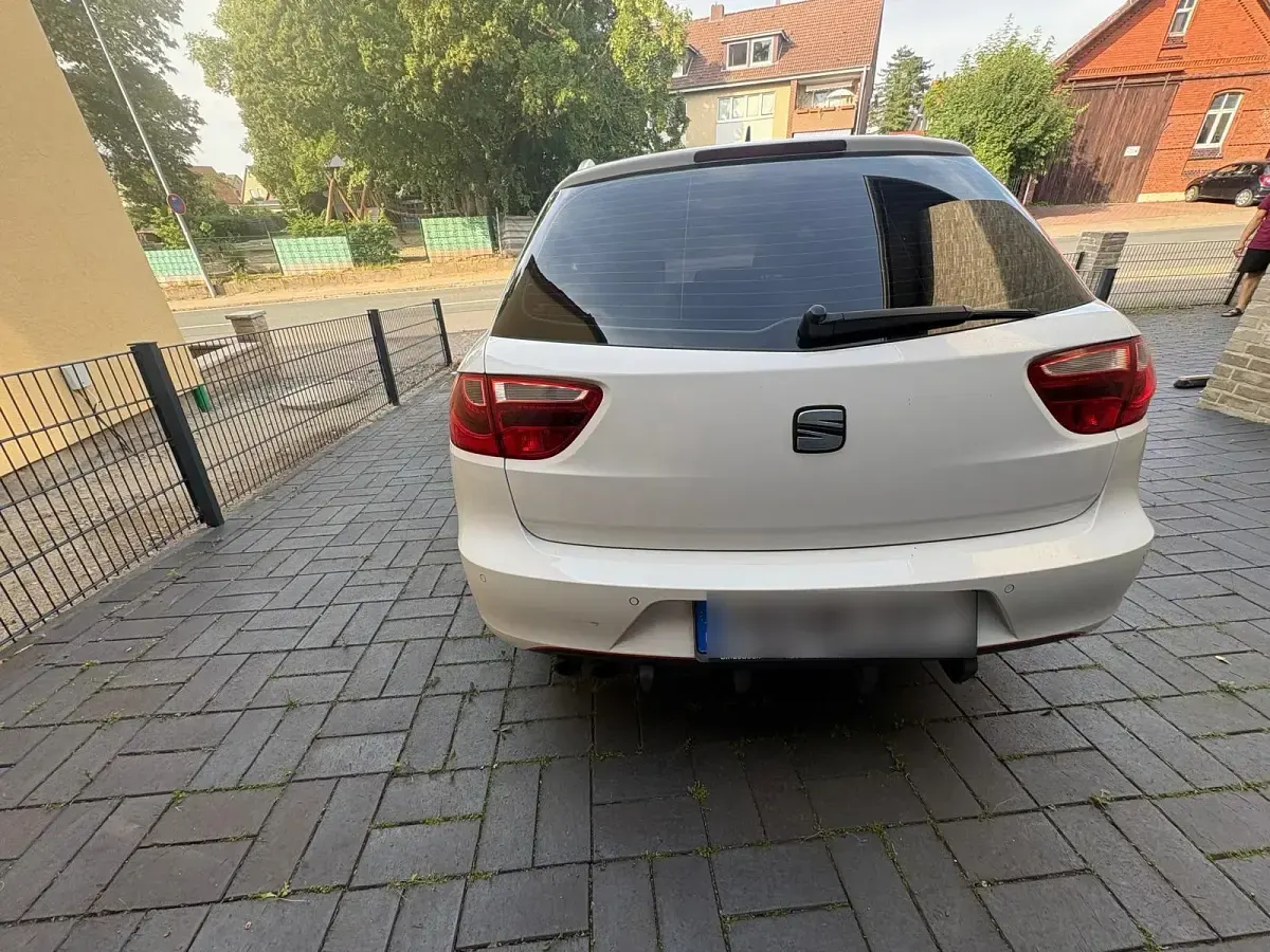 Gebraucht Seat Exeo 140 PS (102 kW) 2012 Weiß Kombi