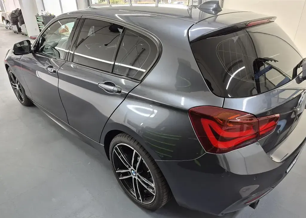 Gebraucht BMW 118 Performance 136 PS (100 kW) 2018 Grau Kleinwagen