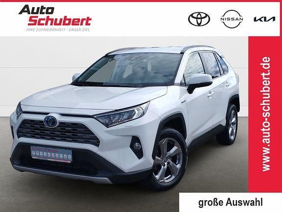 Pure) white ii (weiss Gebraucht 2021 Toyota RAV4 Hybrid Team SUV | 31.690 € (Fairer Preis) - Bild 1/3
