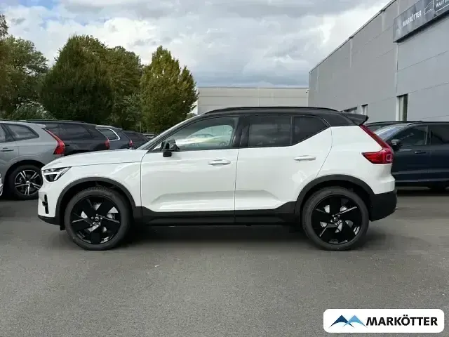 Gebraucht Volvo XC40 Plus 163 PS (119 kW) 2026 Weiß SUV