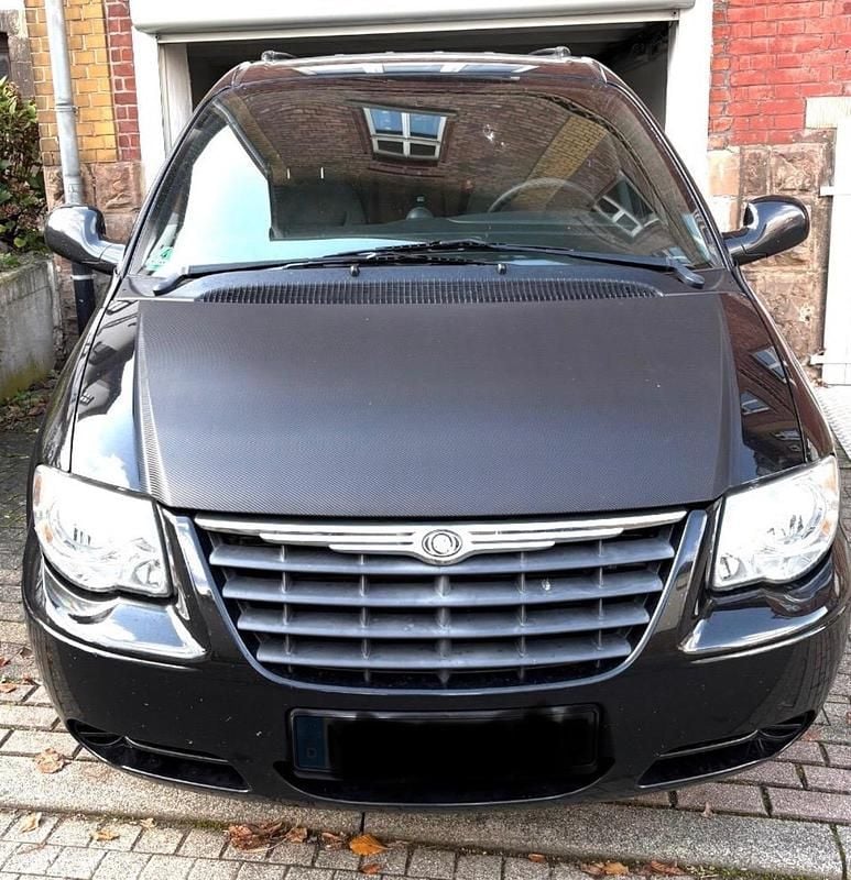 Gebraucht Chrysler Voyager 150 PS (110 kW) 2006 Schwarz Van / Kleinbus