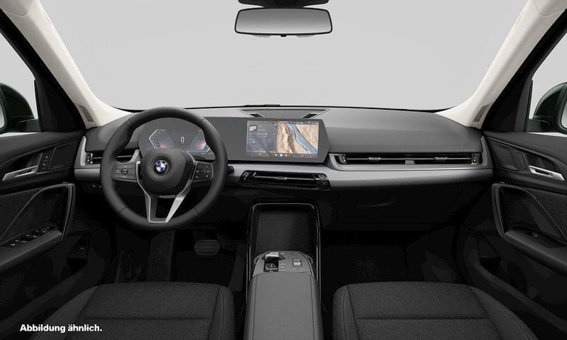 Neu BMW X1 150 PS (110 kW) 2026 Schwarz uni SUV
