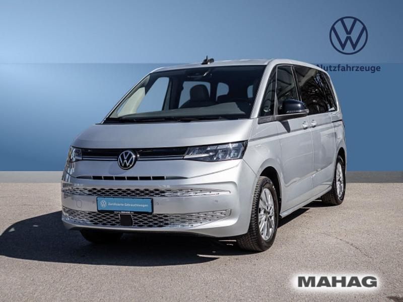 Second-hand VW Multivan Life 150 CP (110 kW) 2024 Monovolum