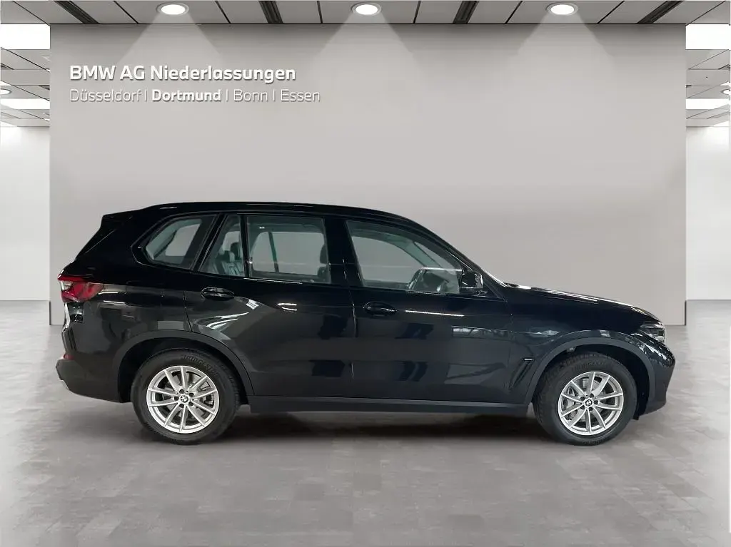 Gebraucht BMW X5 Sport Line 286 PS (210 kW) 2023 Schwarz SUV