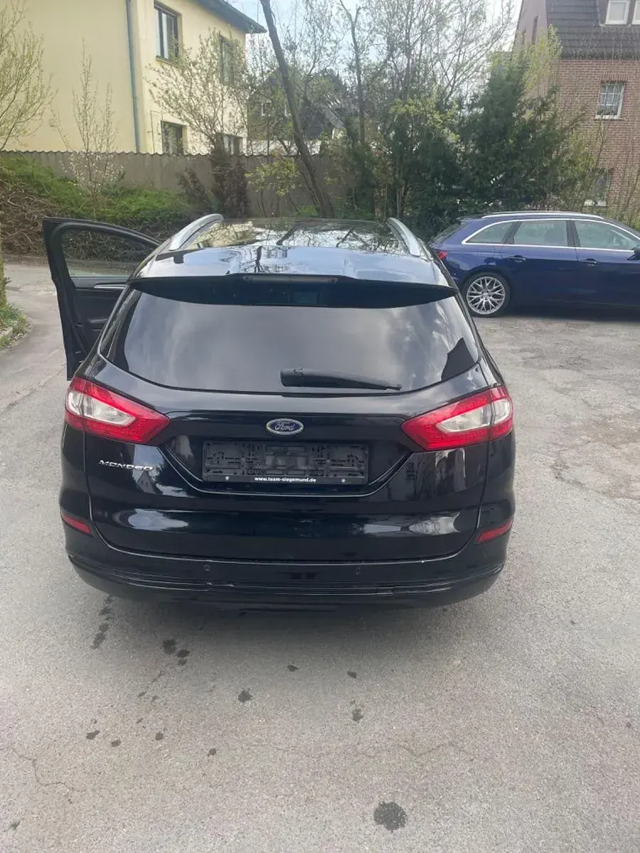 Używany Ford Mondeo Trend 150 KM (110 kW) 2016 Czarny Kombi